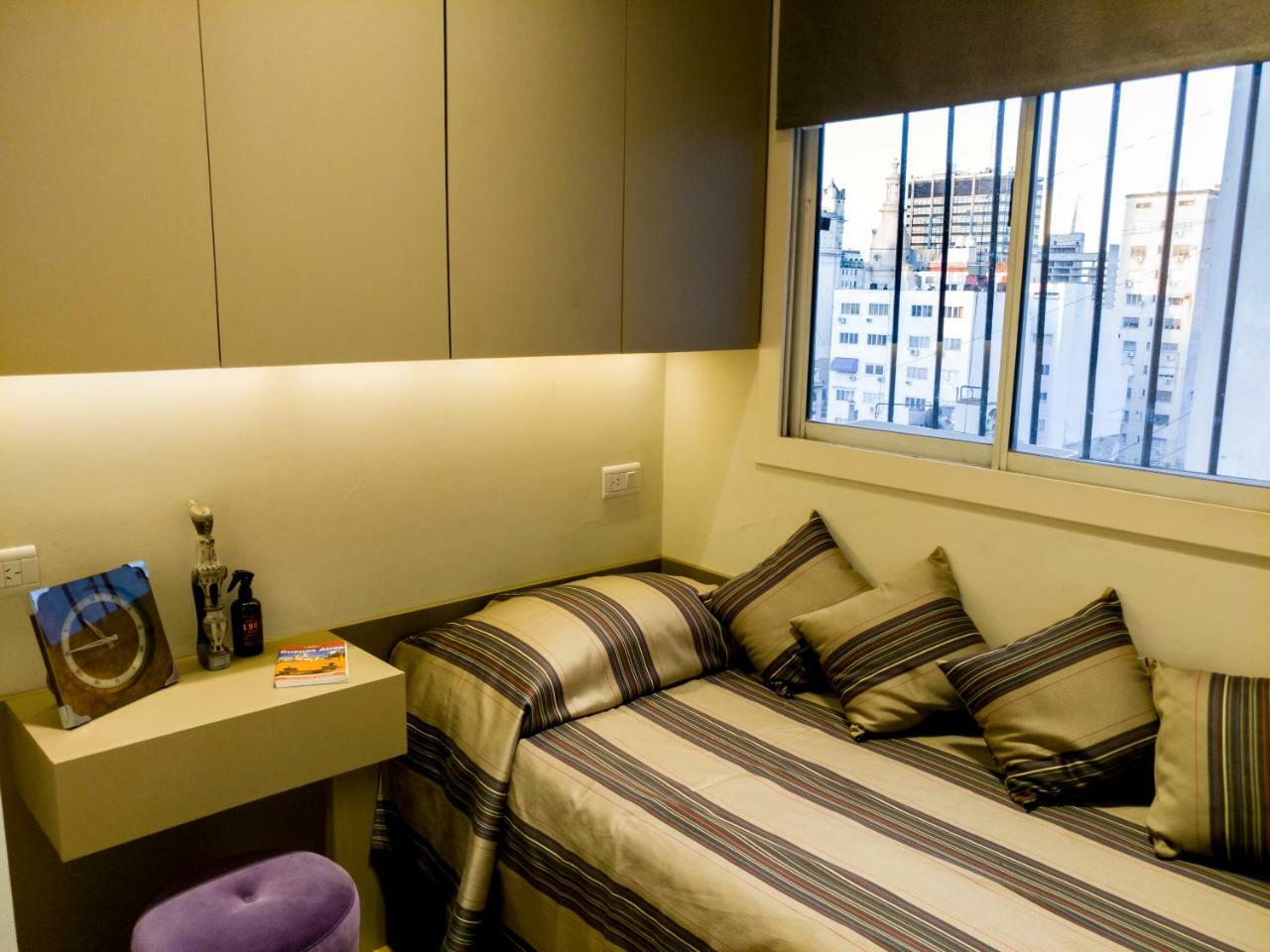 Penthouse Frente Al Obelisco Con Terraza Buenos Aires Exterior foto